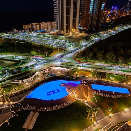 Sunset Waves Superb Apartments Benidorm Bagian luar foto