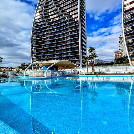 Sunset Waves Superb Apartments Benidorm Bagian luar foto
