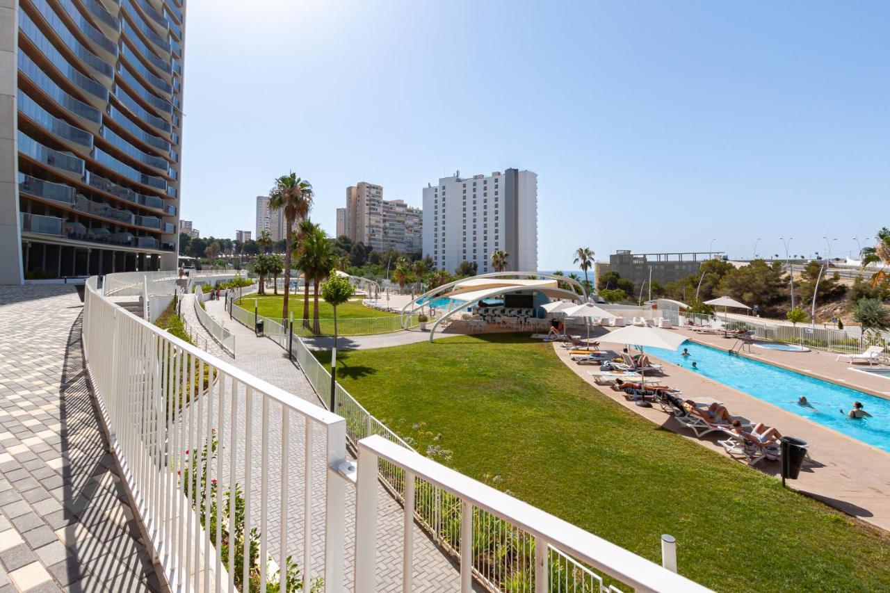 Sunset Waves Superb Apartments Benidorm Bagian luar foto