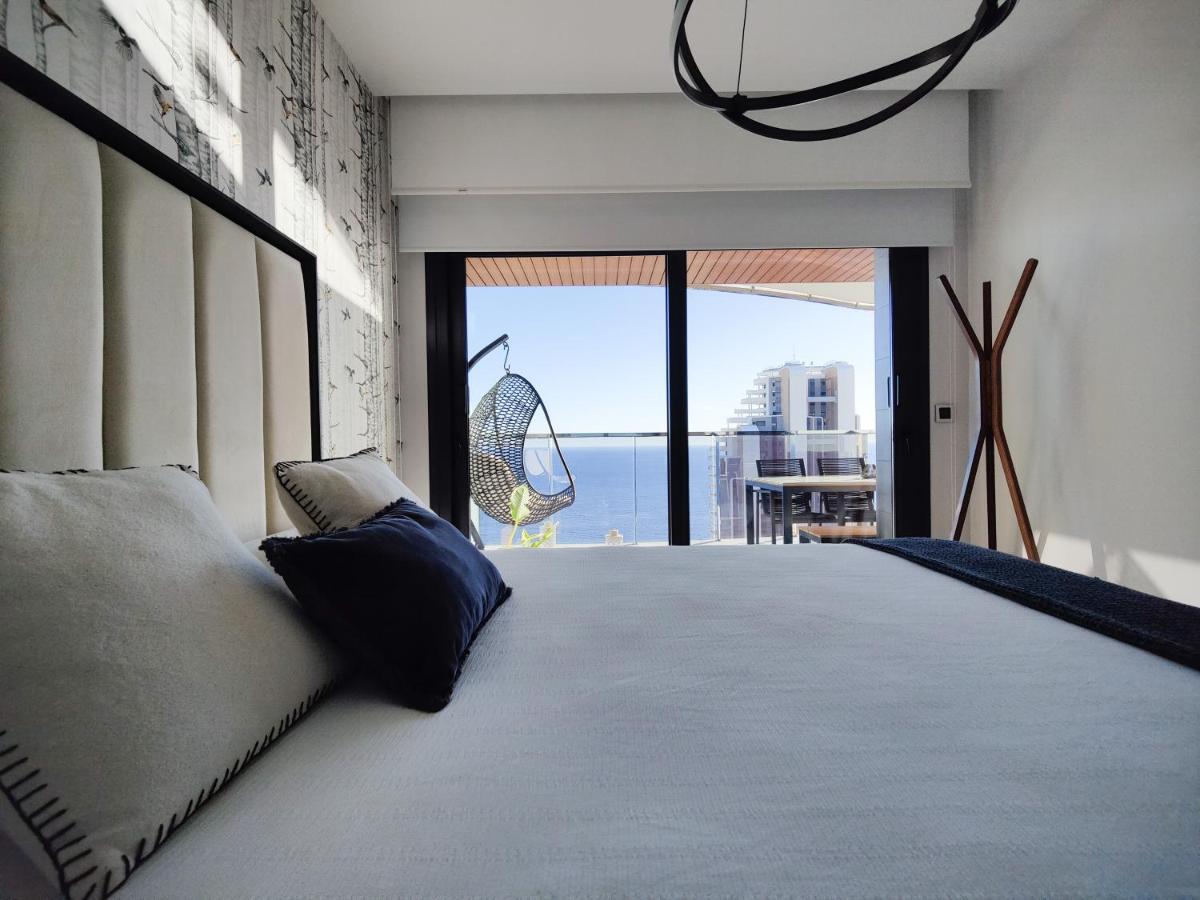 Sunset Waves Superb Apartments Benidorm Bagian luar foto